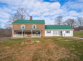 206 S Bridge Rd, Prosperity, PA 15329