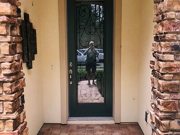 2nd image of 3028 MONTILLA Drive