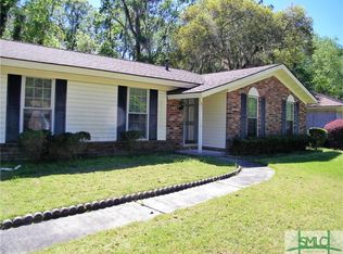 21 E Welwood Dr, Savannah, GA 31419