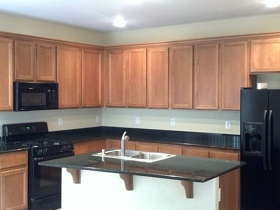3rd image of 12024 Hathaway Pines Ln
