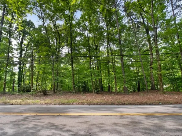 3968 Paces Ferry Rd NW #4, Atlanta, GA 30327