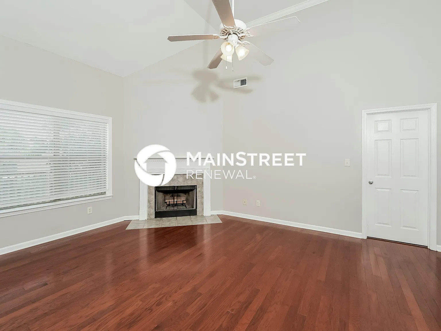 1117 Alden Glen Dr — Photo 4