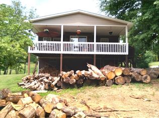 2031 Capper Dr SW, Carrollton, OH 44615