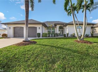 2518 SW 52nd Ln, Cape Coral, FL 33914