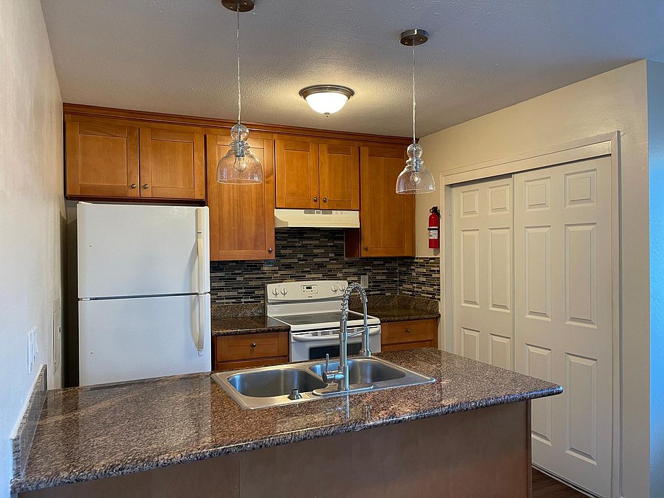 1st image of 2515 Golzio Ct APT 1