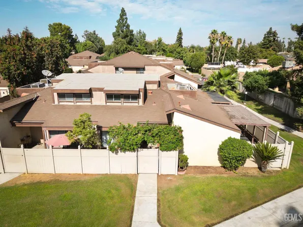 5301 Dunsmuir Rd APT 11, Bakersfield, CA 93309