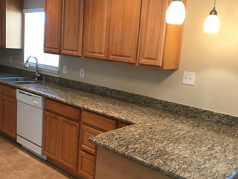 1225 Marlin Pl — Photo 6