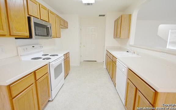 5th image of 119 Coastal Ln