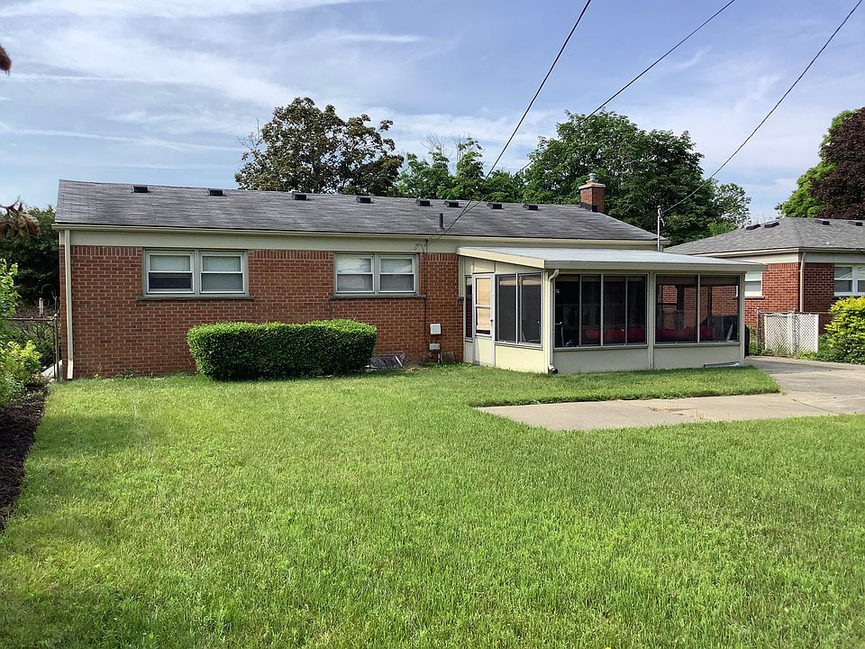 2nd image of 35836 Richland St