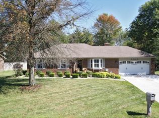 191 Summit Ridge Dr, Greenwood, IN 46142