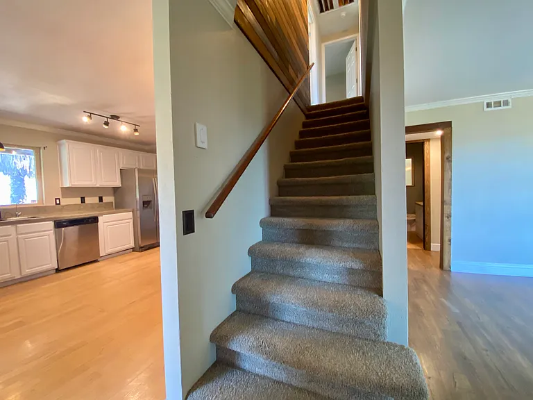 2761 Joan Ln — Photo 42
