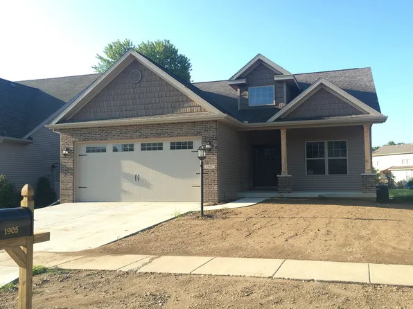1905 Quail Run Dr, Mahomet, IL 61853