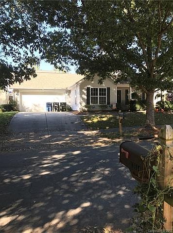 2nd image of 13517 Glencreek Ln
