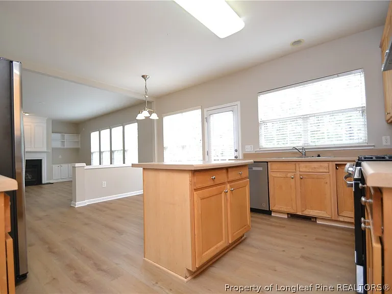 7830 Clover Creek Ct — Photo 14