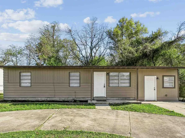 833 W Michigan Ave, Pensacola, FL 32505