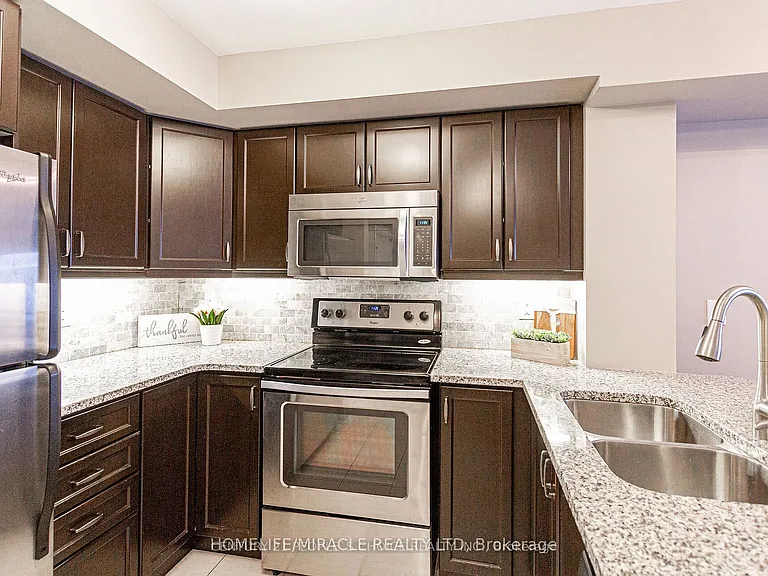 1045 Nadalin Hts #211 — Photo 16