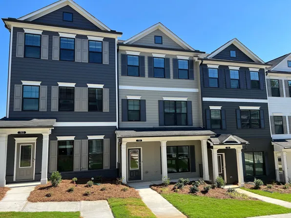 54 Cobalt Ln #53, Newnan, GA 30265