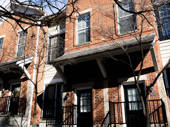 1022 Reserve Way, Indianapolis, IN 46220