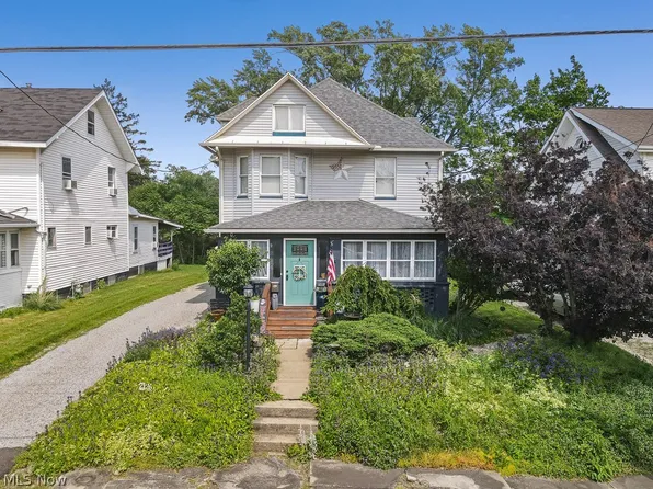 2126 S Arch Ave, Alliance, OH 44601