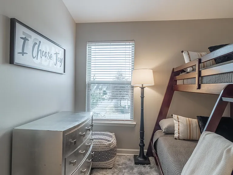 5447 Perlou Ln — Photo 12