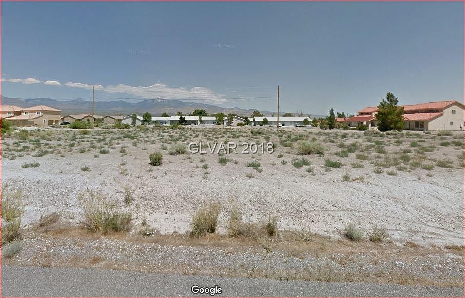 2nd image of 1161 S Thunderpass Ave