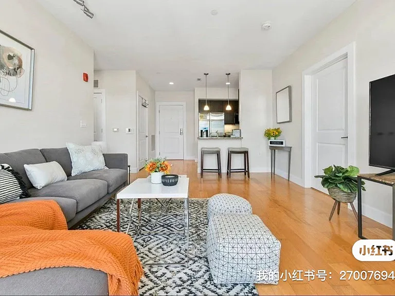 1501 Commonwealth Ave #402 — Photo 10
