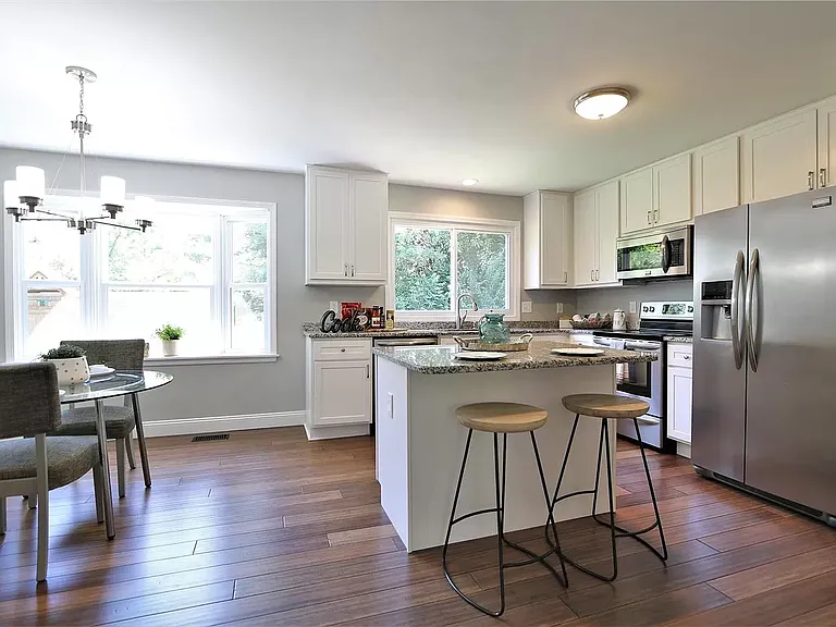 1929 Squires Way Ct — Photo 14