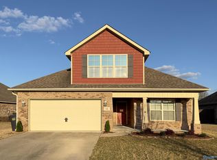 11 Buckeye Ln, Priceville, AL 35603