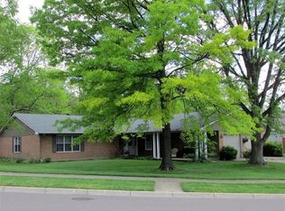 1304 Crestwood Hills Dr, Vandalia, OH 45377