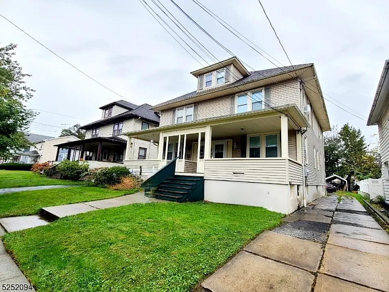 254 W Franklin St #2 — Photo 8