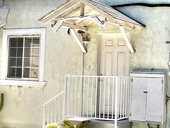 2nd image of 3126 Vera Ave