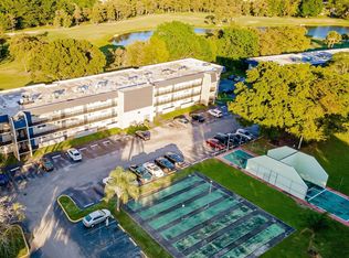 7911 Colony Cir N APT 305, Tamarac, FL 33321