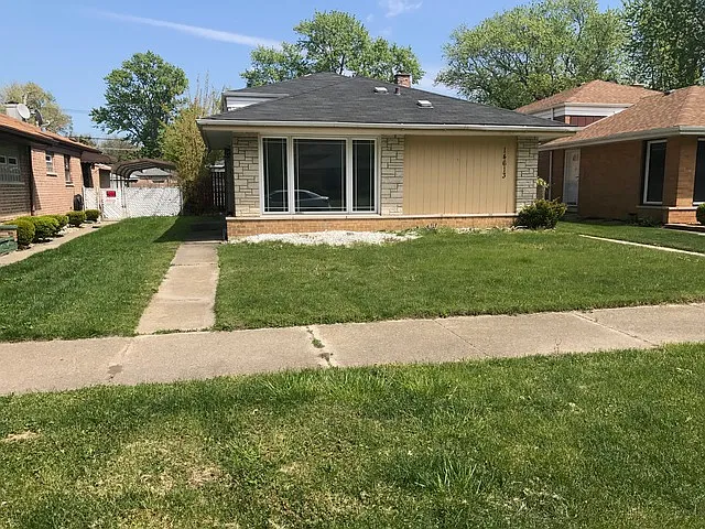 14613 Avalon Ave photo 1