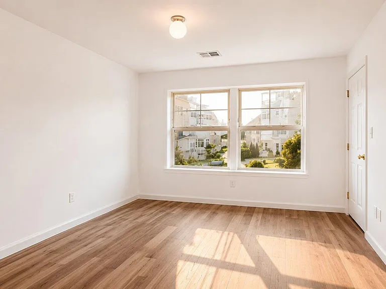 172 White Sands Way #B — Photo 2