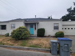 412 4th St, Arcata, CA 95521