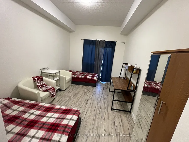 77 Leland St #108 — Photo 32