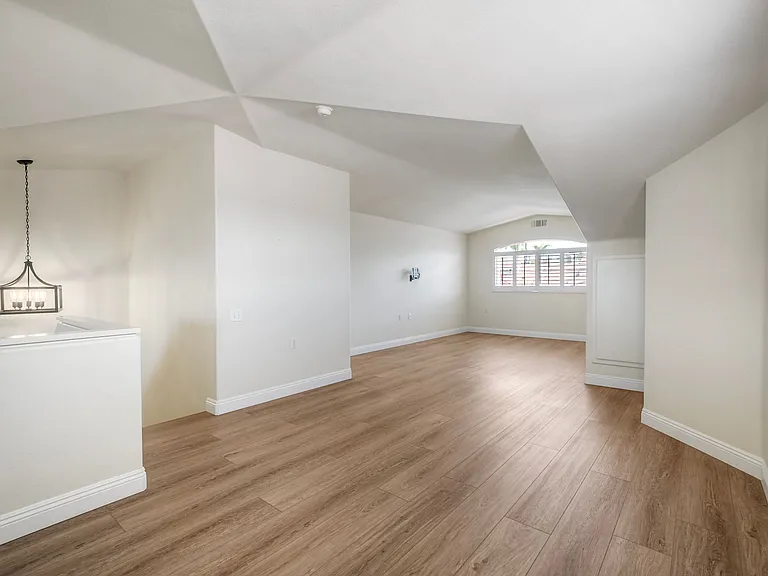2338 Cartegena Way — Photo 24