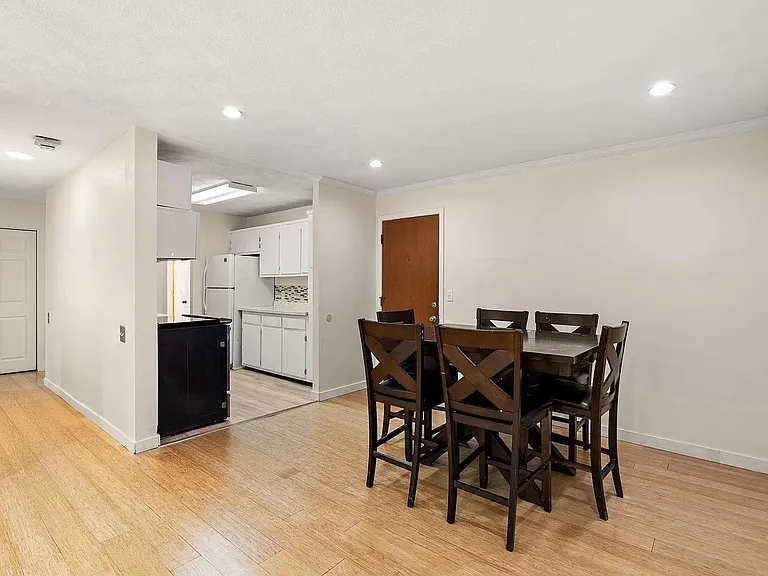 310 Brook Village Rd #41 — Photo 3