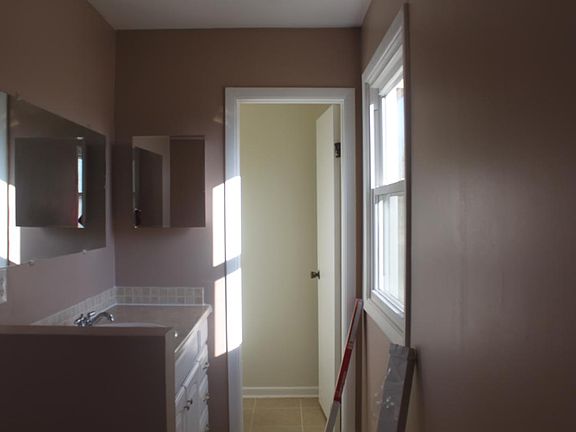 Master Half Bathroom