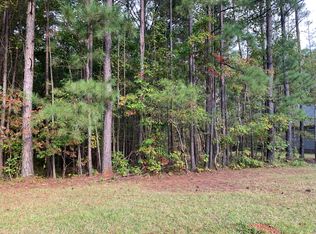 13 Stage Coach Rd, Dadeville, AL 36853