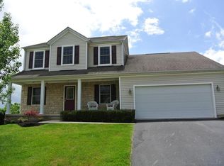 2587 Pleasant Crest Ct, Newark, OH 43055