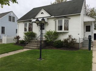 20 Clarence Harder Dr, Tonawanda, NY 14150