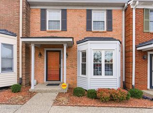 118 Gardiner Lake Rd, Louisville, KY 40205
