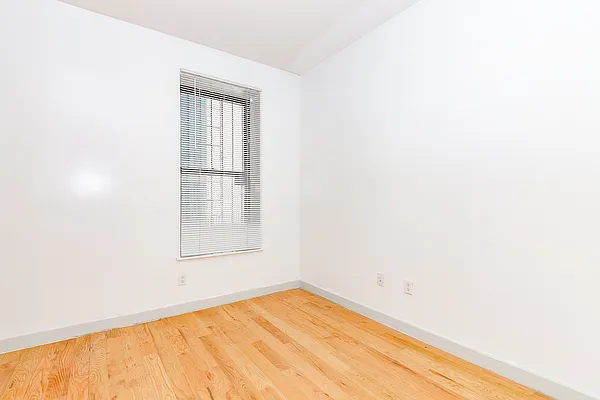 Rented by MySpaceNYC | media 15