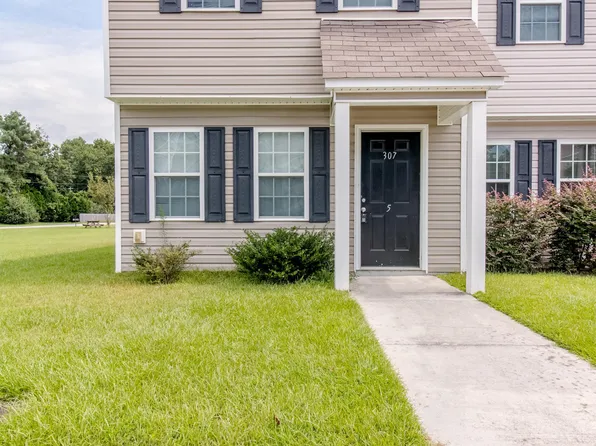 307 Burley Dr Unit 5, Hubert, NC 28539