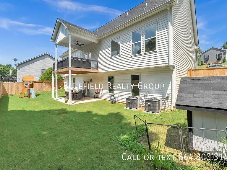 713 Rockcliff St — Photo 37