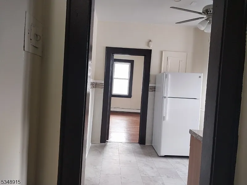 Building Photo - 59 Grand Ave #2L