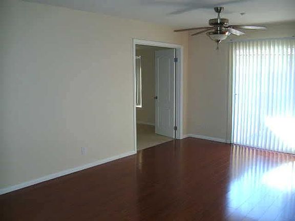 2nd image of 615 Fredricks Ave Unit 176