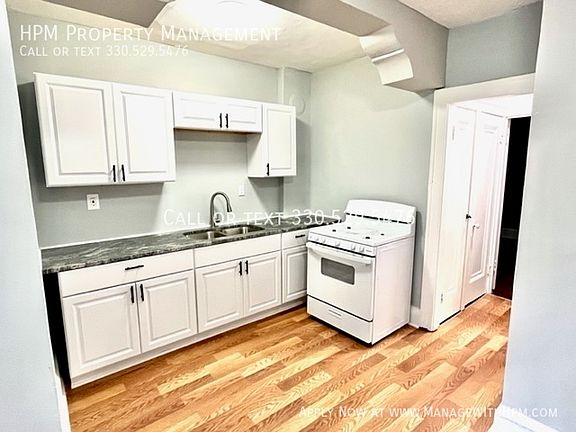 2nd image of 1380 W 112th St APT 101