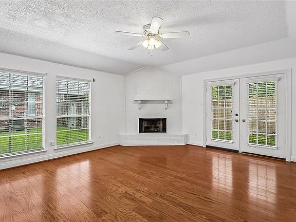 4th image of 130 Village Dr Unit 130